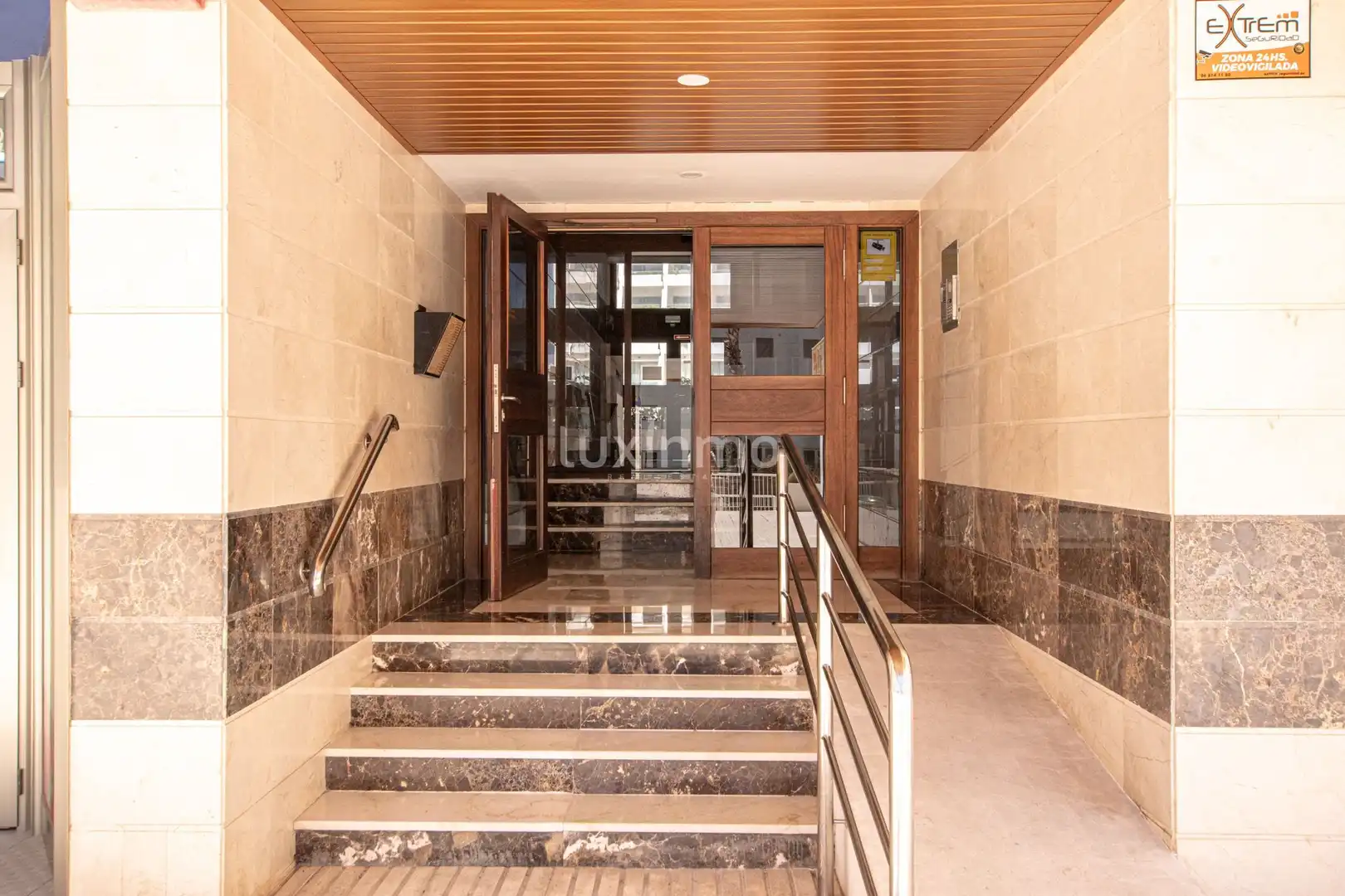 Flat for sale in Calpe / Calp  with Air Conditioner, Private garden and Terrace