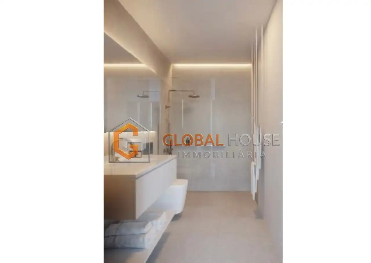 Baño de Apartamento en venta en Andorra la Vella con Trastero, Horno y Balcón