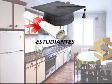 Flat with lift to rent in Calle del General Salazar