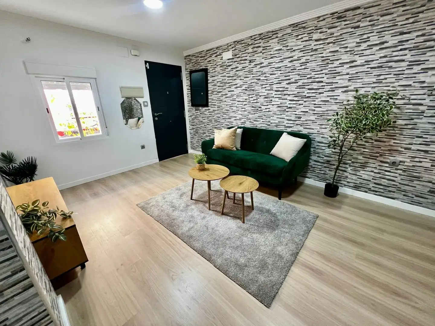 Living room of Detached homes for sale in Málaga  with Terrace and Balcony