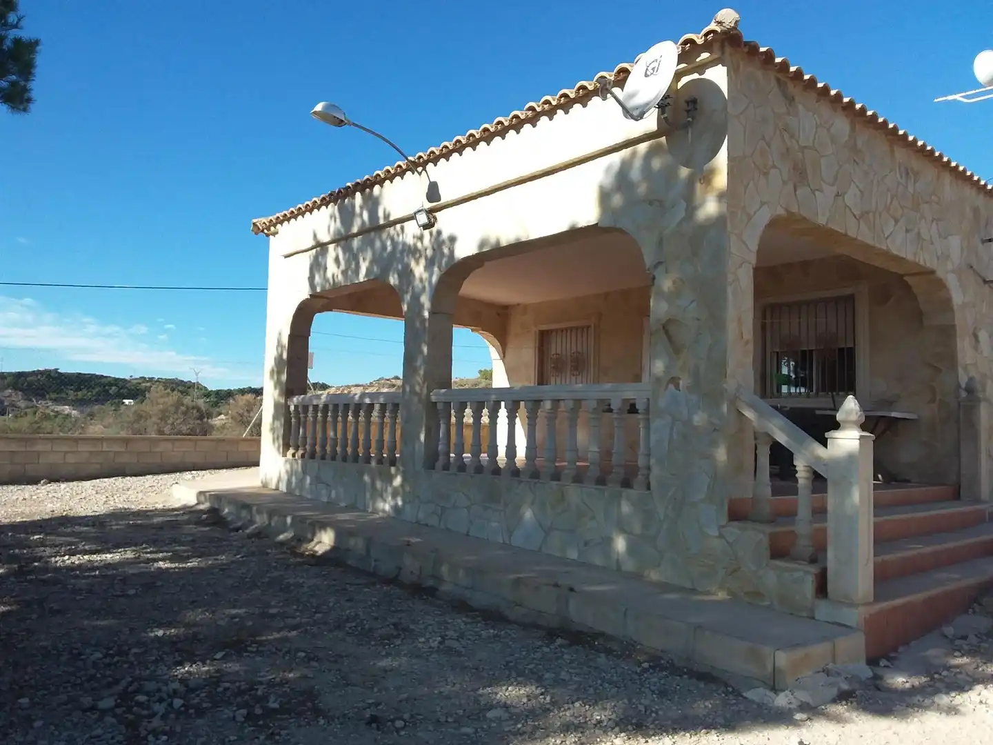 Exterior view of Houses for sale in Crevillent  with Community pool