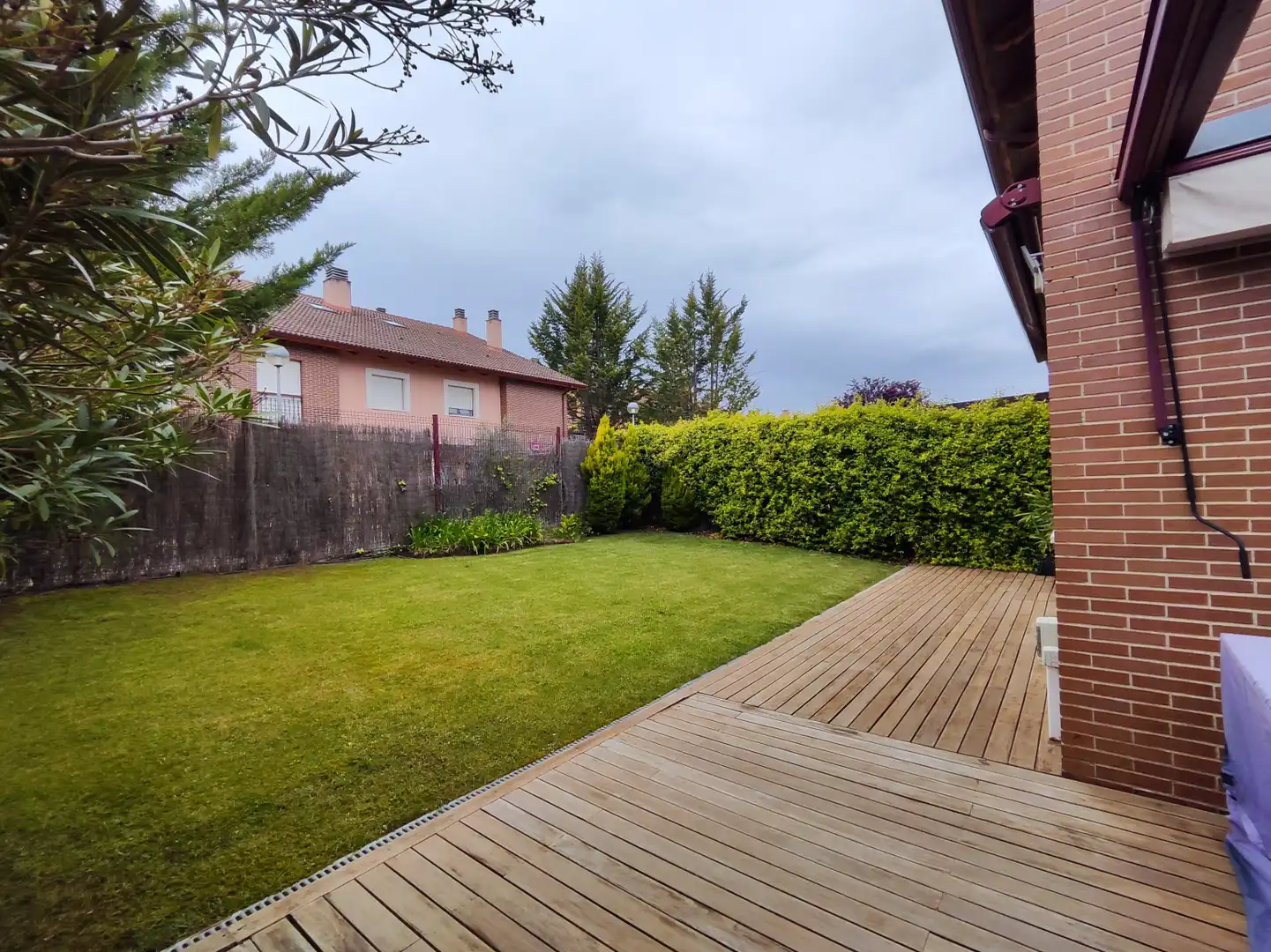 Terraza de Casa adosada en venta en Sojuela con Calefacción, Jardín privado y Parquet