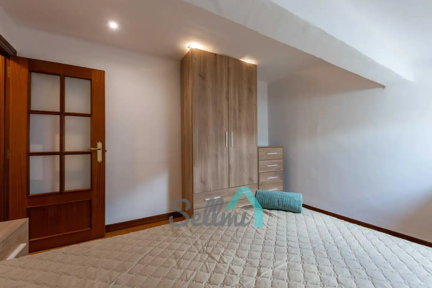 Flat for rent in De Gloria Fuertes, Masip