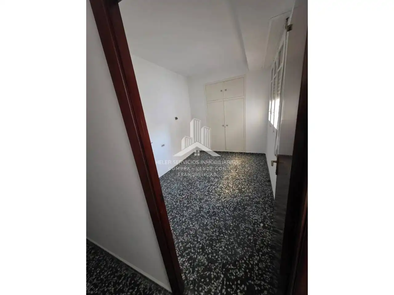 Wohnungen zum Verkauf in Avenida Cedre, Piscinas