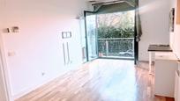 Bedroom of Flat to rent in  Madrid Capital  with Air Conditioner, Heating and Terrace