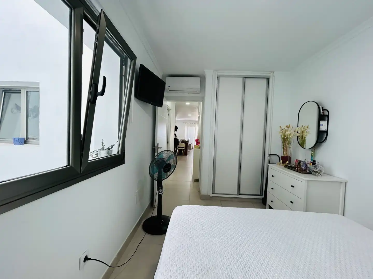 Habitación de Piso en venta en San Bartolomé de Tirajana con Aire acondicionado, Microondas y Balcón