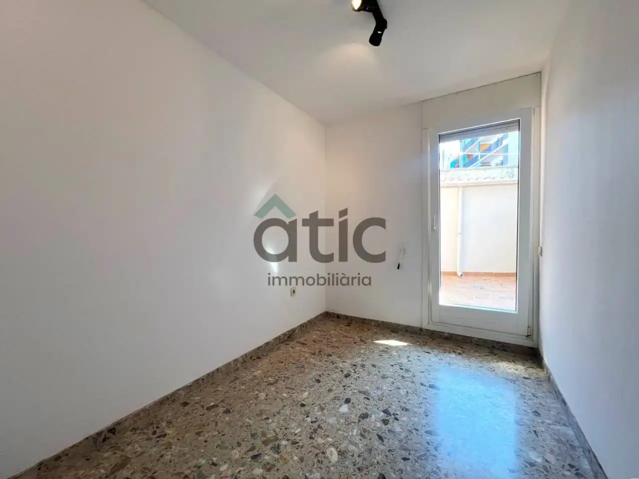 Wohnung zur Miete in Calle Saclosa, Plaça Catalunya