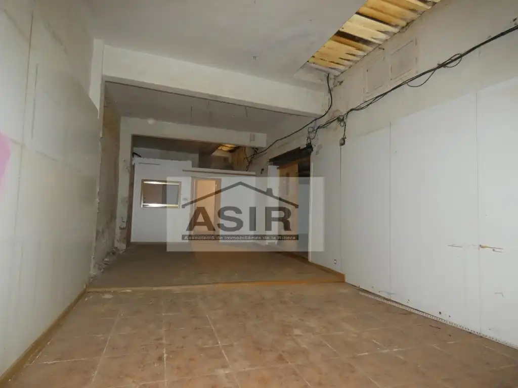Gewerbefläche zum Verkauf in Casc Urbà, imagen 2