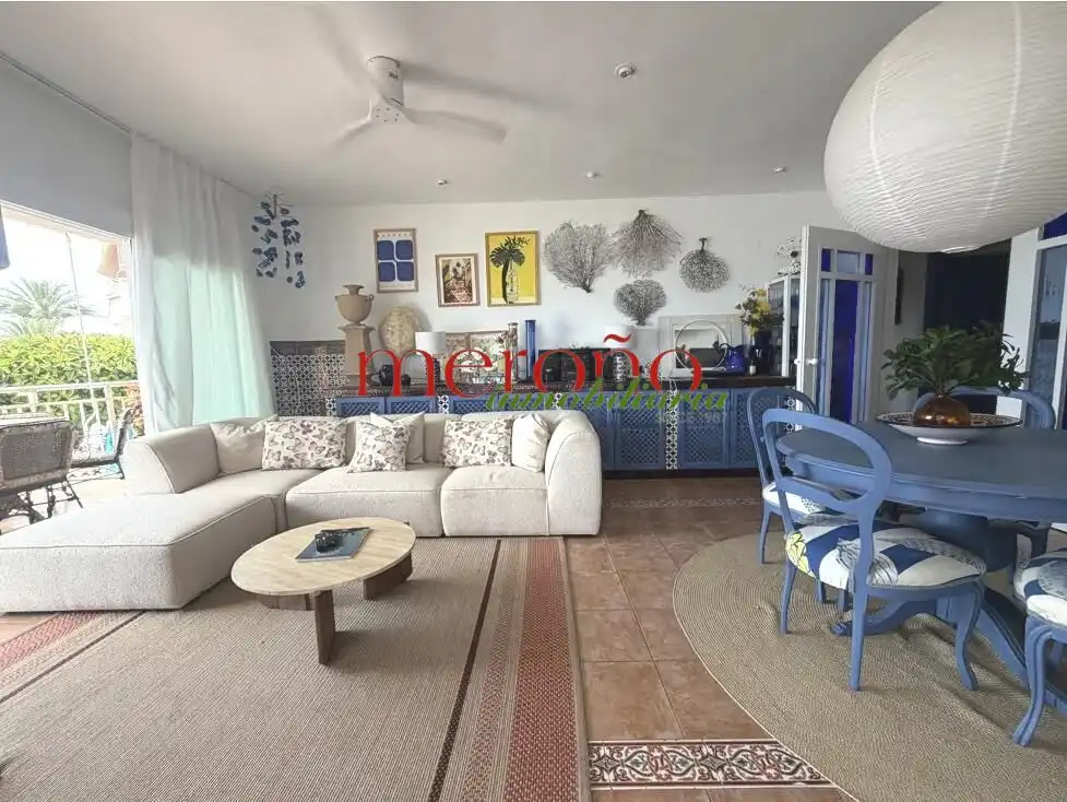 Sala d'estar de Apartament de lloguer en Santa Pola amb Terrassa i Moblat