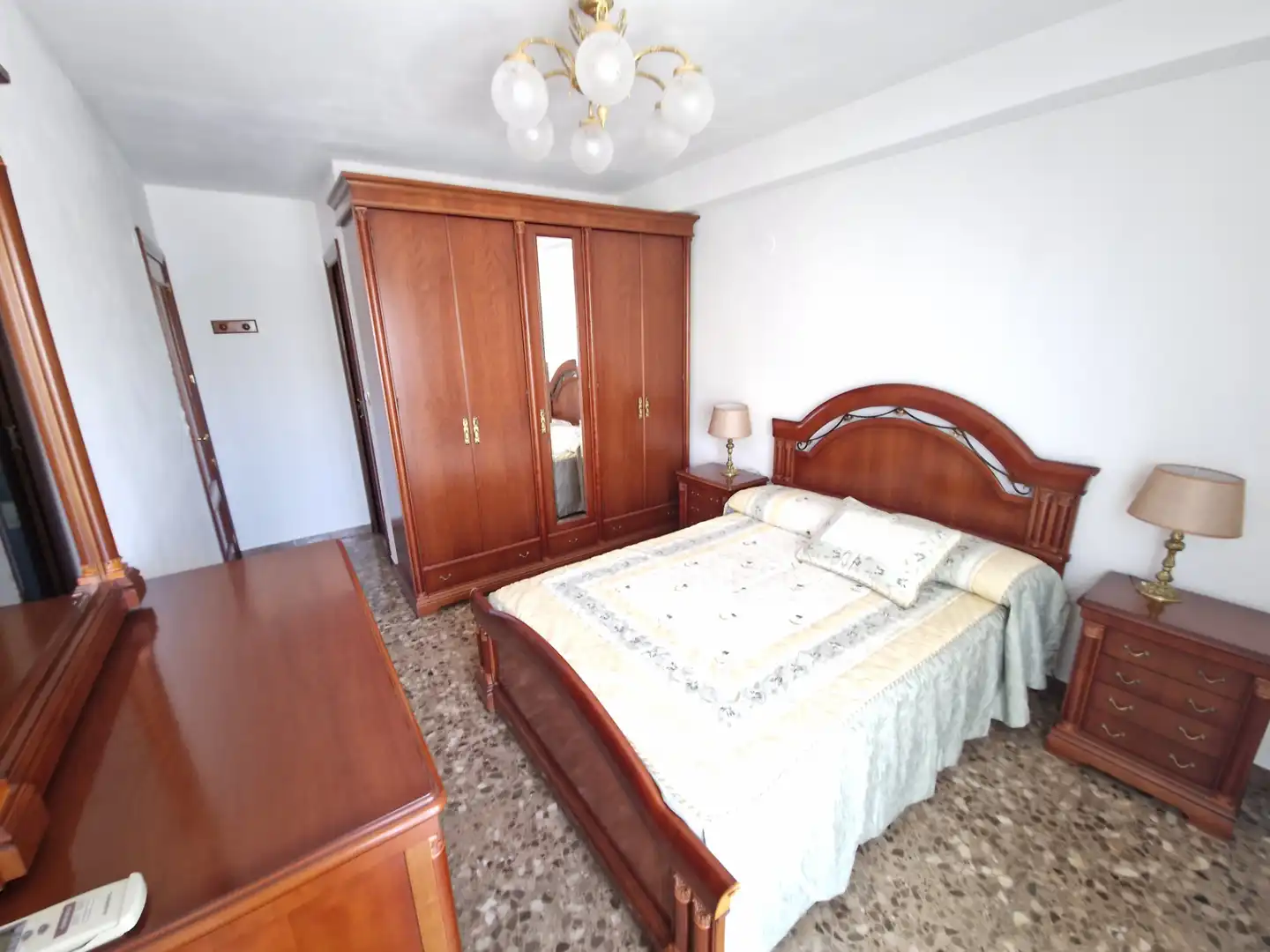 Schlafzimmer von Wohnung zur Miete in Zaragoza mit Heizung, Möbliert und Ofen