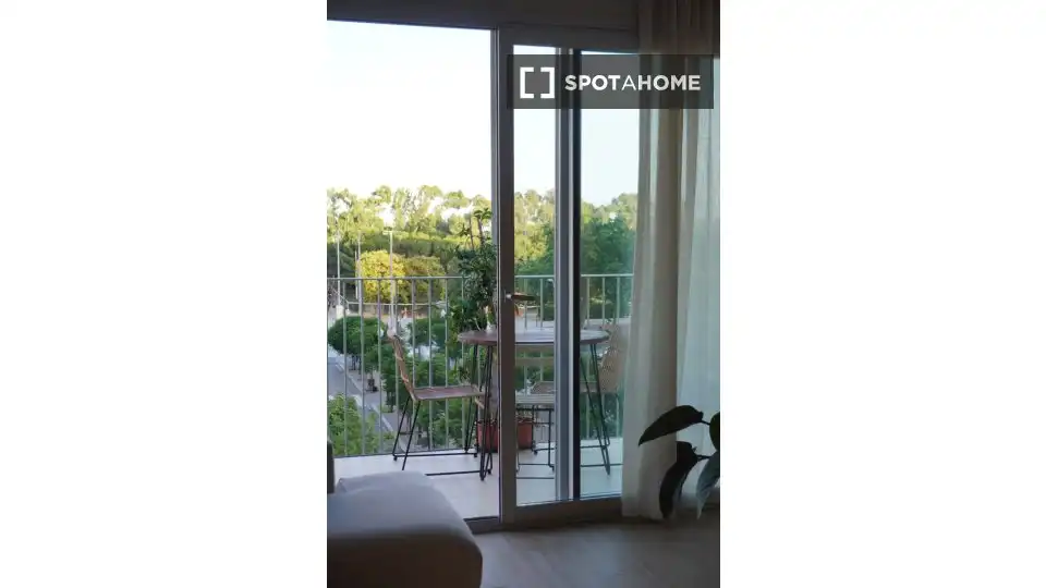 Flat with terrace to rent in Sant Martí, imagen 6