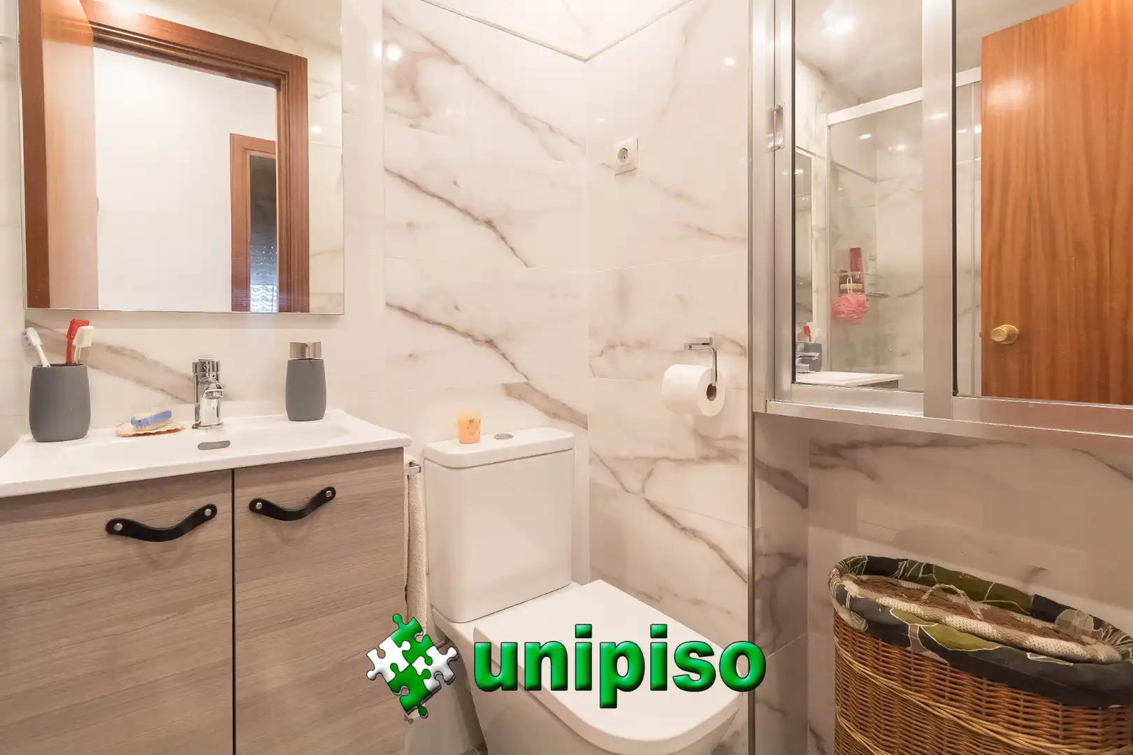 Baño de Piso en venta en Madrid con Aire acondicionado, Calefacción y Terraza