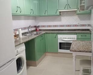 Kitchen of Flat to rent in Chiclana de la Frontera