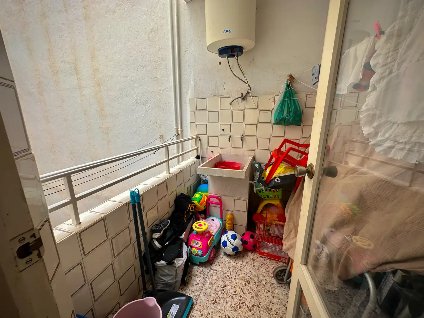 Terrassa de Pis de lloguer en Torrevieja amb Terrassa, Moblat i Forn