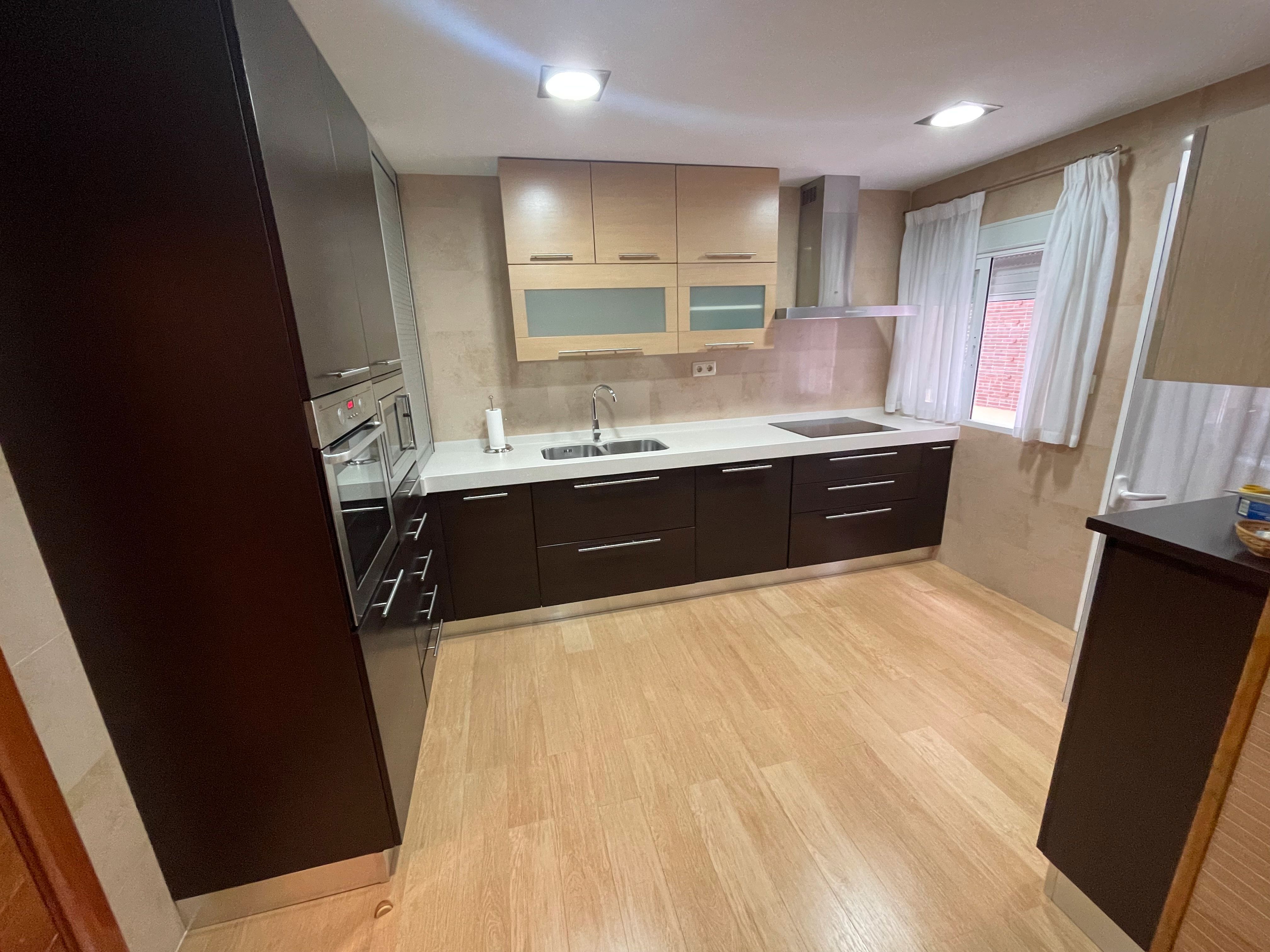 Kitchen of Flat for sale in  Jaén Capital  with Air Conditioner, Heating and Storage room