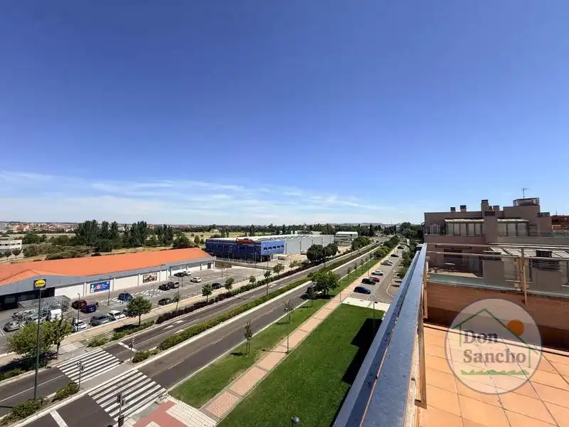 Exterior view of Attic for sale in Valladolid  with Air Conditioner, Heating and Terrace
