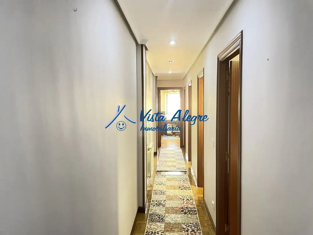 Piso en venta en Haro con Calefacción, Parquet y Terraza