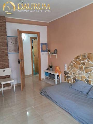 Piso en Venta en Rocafort en Casas Verdes - Ermita