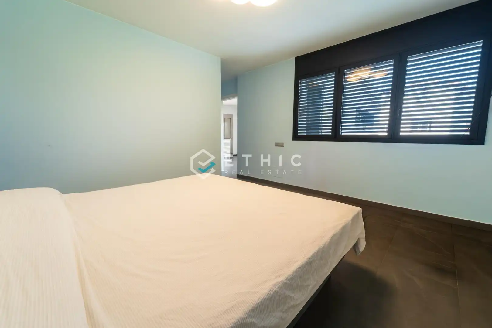 Dormitori de Casa o xalet en venda en Sant Cugat del Vallès amb Aire condicionat, Jardí privat i Terrassa