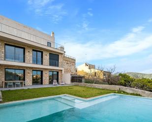 Vista exterior de Casa adosada en venda en Campanet amb Aire condicionat, Calefacció i Jardí privat