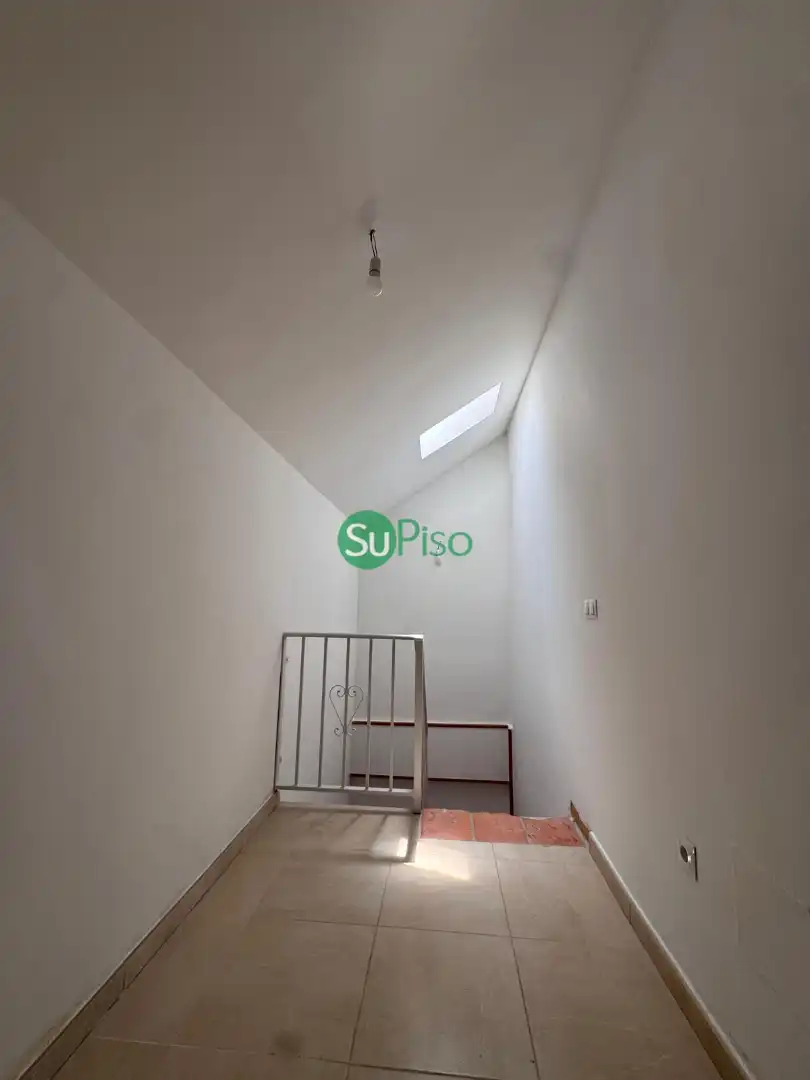 Dúplex en venta en Magán con Terraza, Horno y Balcón