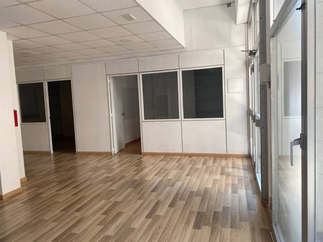Local comercial en Alquiler en Carrer de Pere Fizes, 34 en Sant Pere