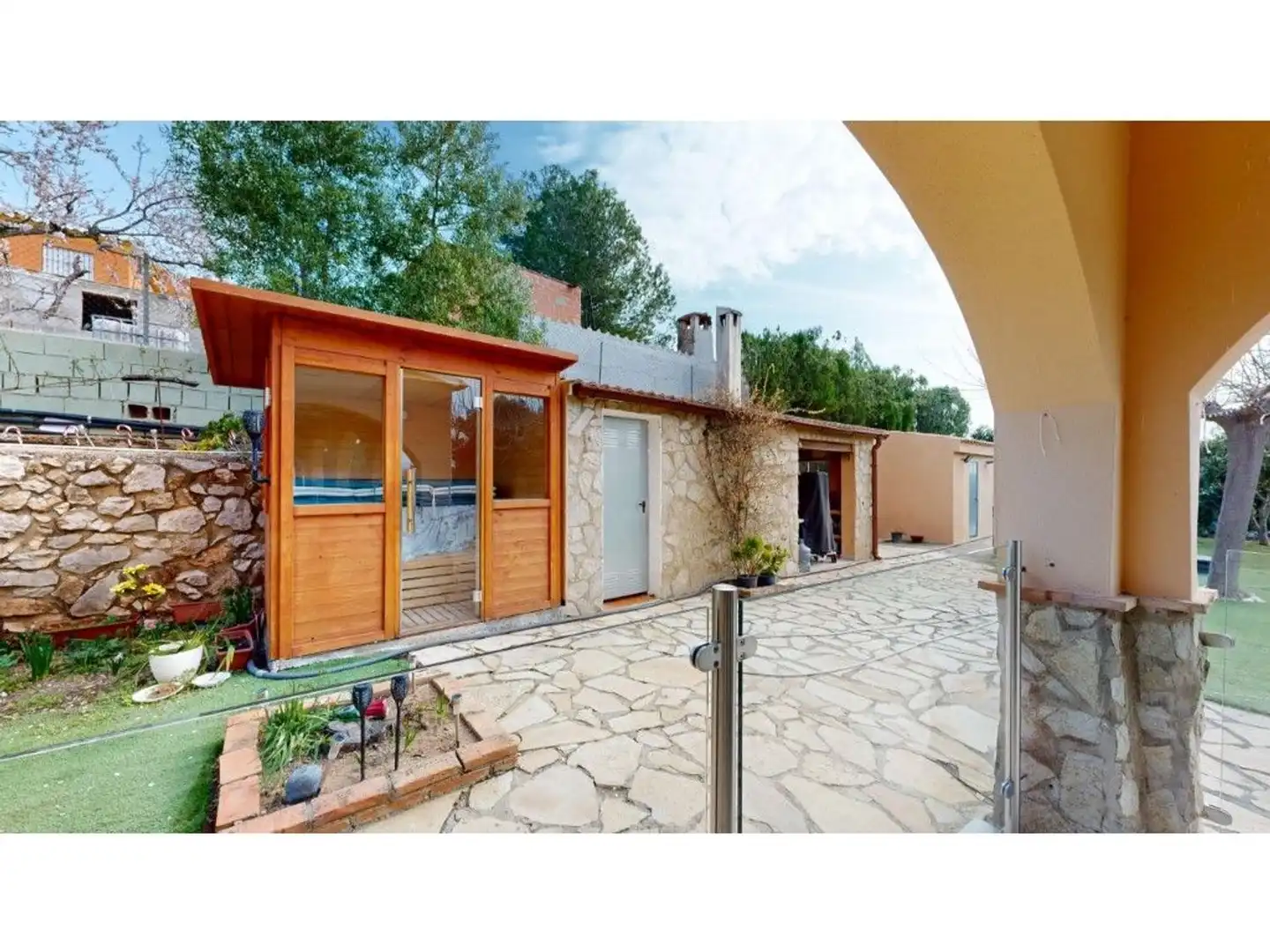 Vista exterior de Casa o xalet en venda en Vilafamés amb Aire condicionat, Calefacció i Jardí privat