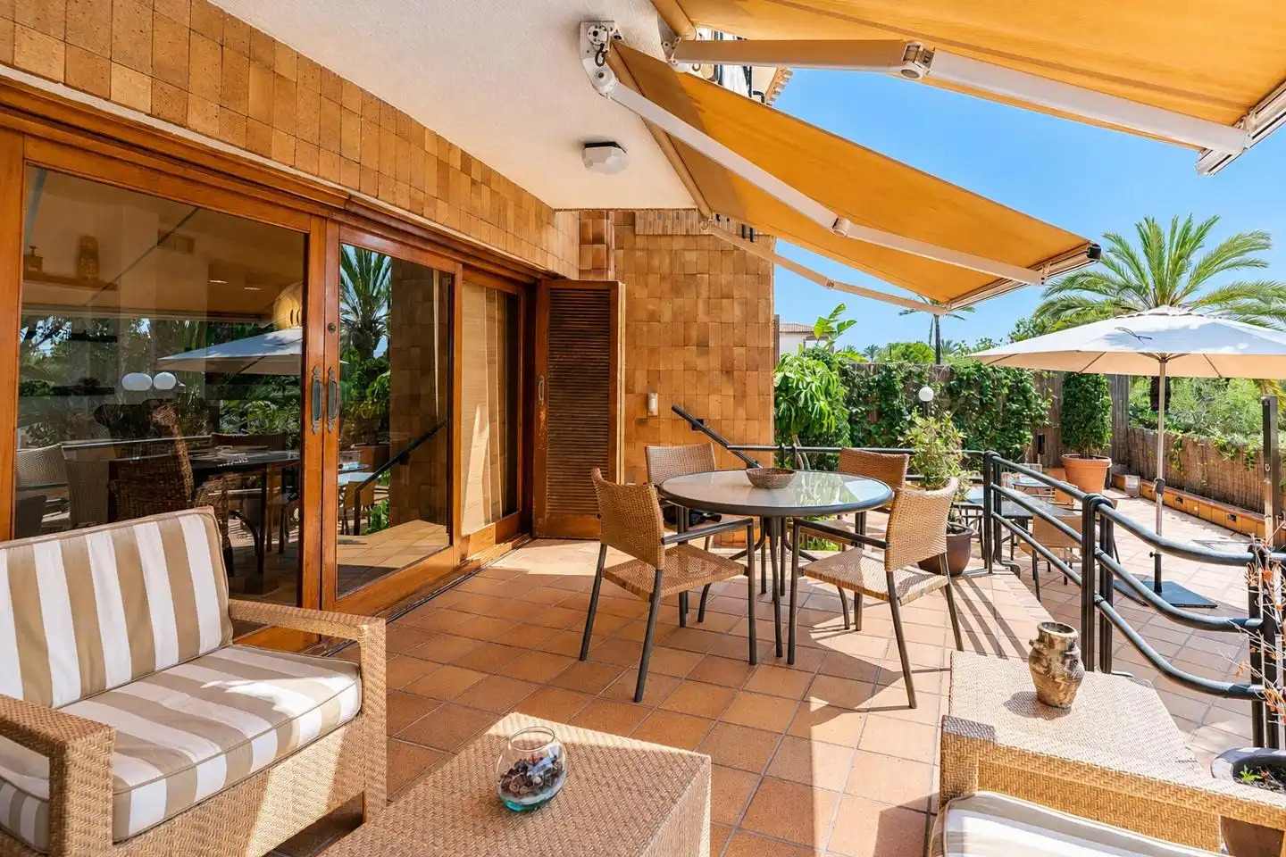 Terrassa de Casa o xalet en venda en Santa Pola amb Aire condicionat, Jardí privat i Terrassa
