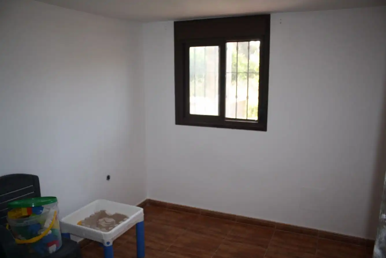 Casa o chalet en venta en Los Barrios con Calefacción, Jardín privado y Trastero