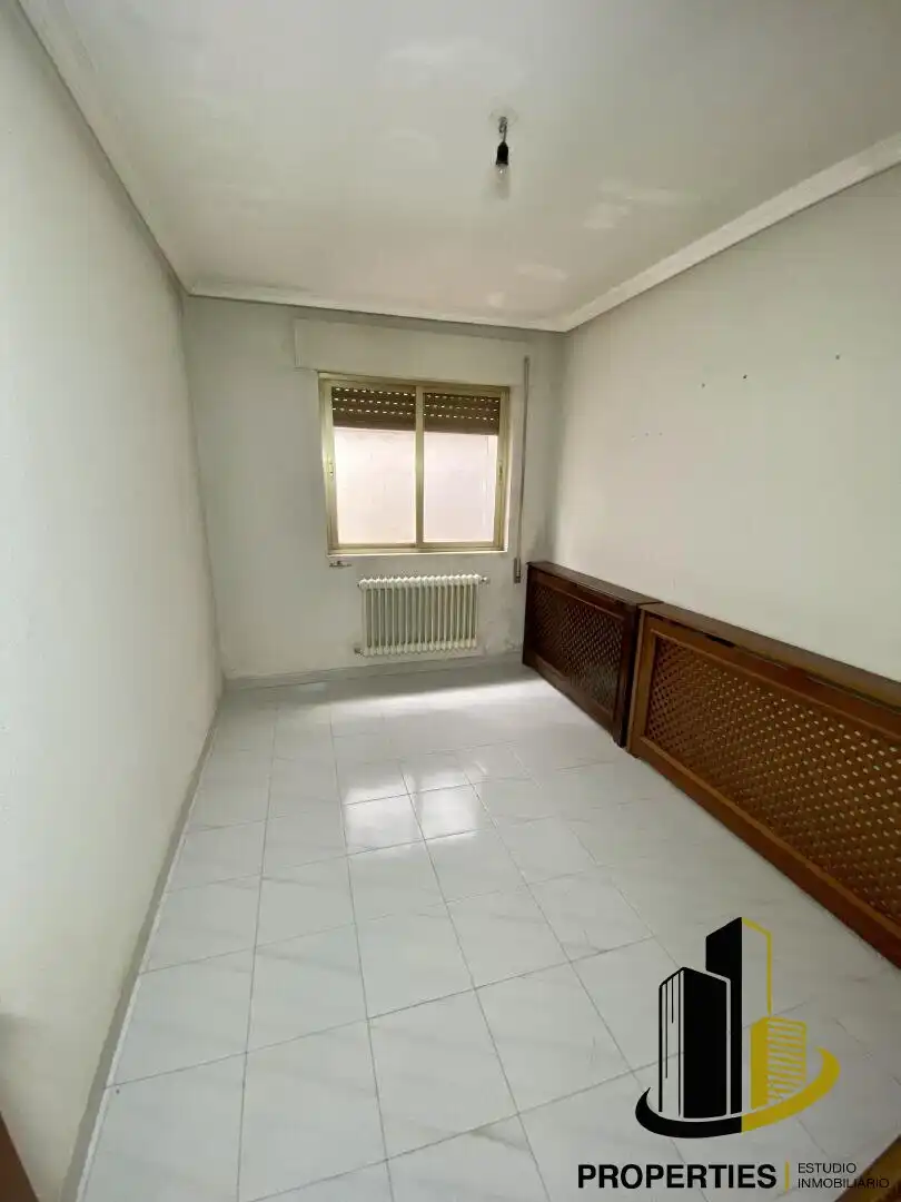 Bedroom of Flat for sale in Guijuelo