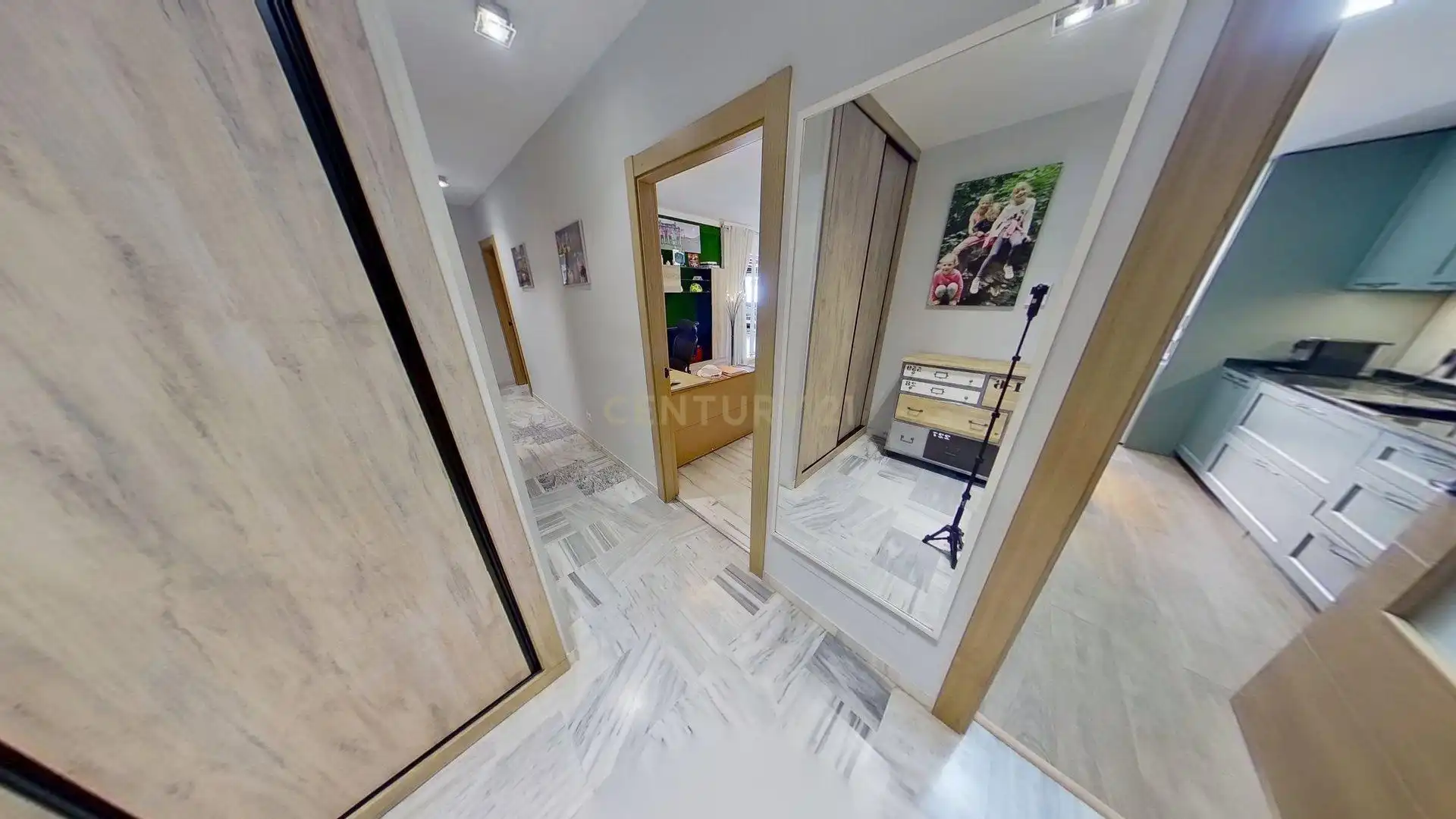 Piso en venta en Benalmádena con Aire acondicionado, Jardín privado y Piscina comunitaria
