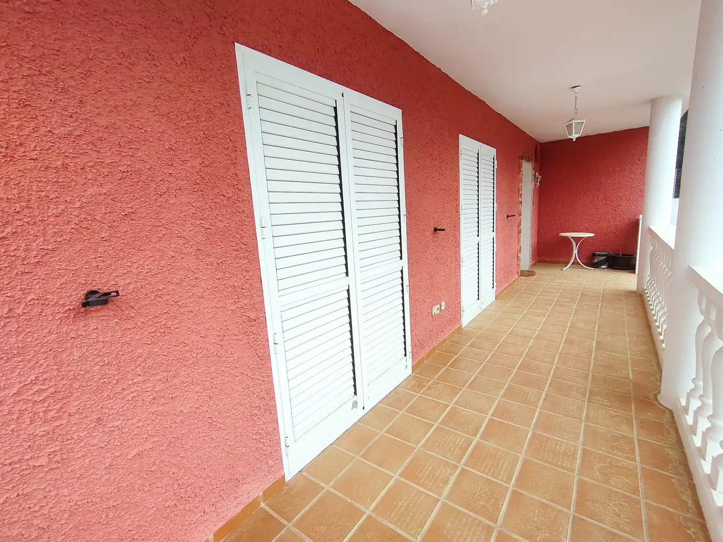 Casa o chalet en venta en Chiva con Jardín privado, Terraza y Trastero