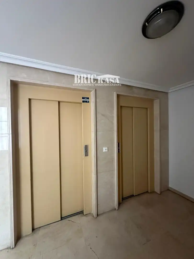 Flat for rent in Cáceres  with Air Conditioner, Heating and Terrace