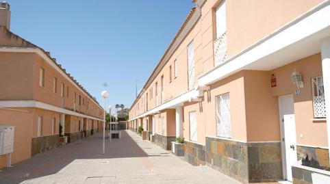 Foto 4 de Casa adosada en venda a Olivar de Quintos, Sevilla