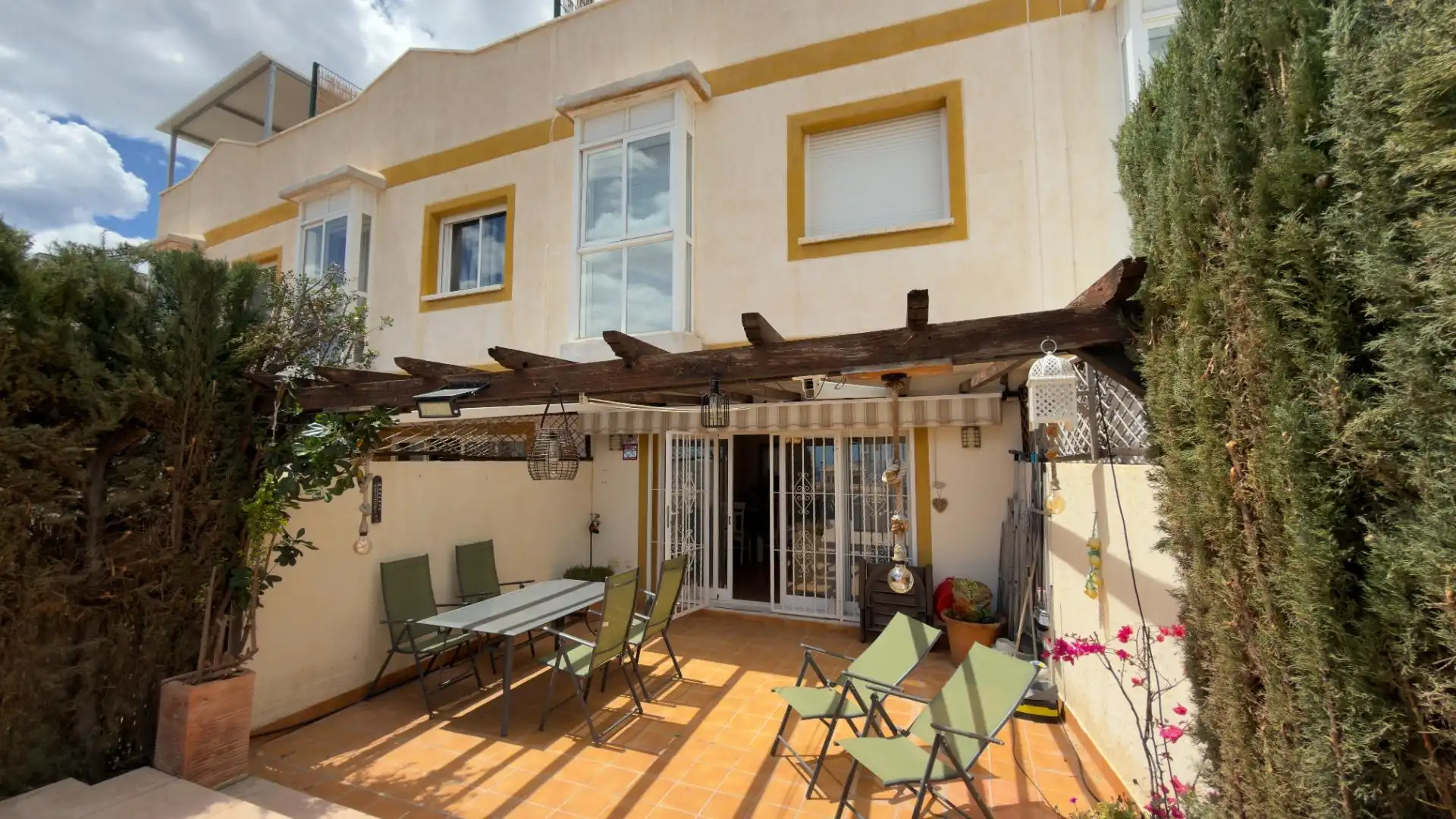 Terrassa de Casa o xalet de lloguer en Finestrat amb Aire condicionat i Moblat
