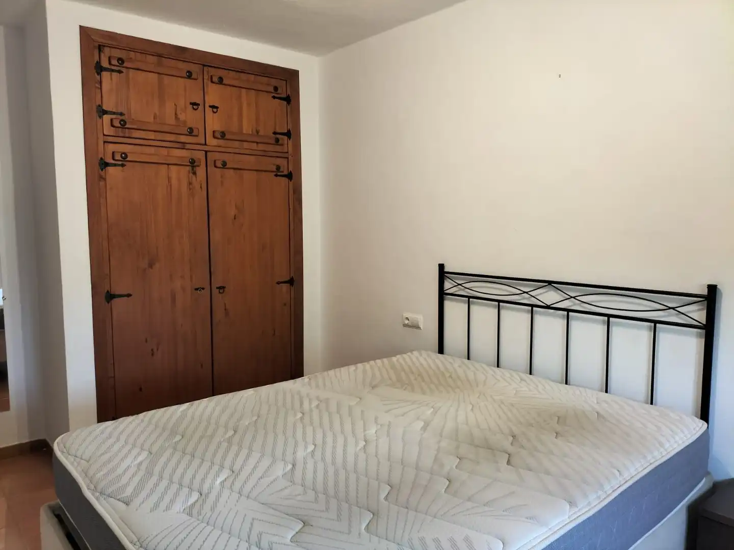 Schlafzimmer von Country house zur Miete in Málaga mit Klimaanlage