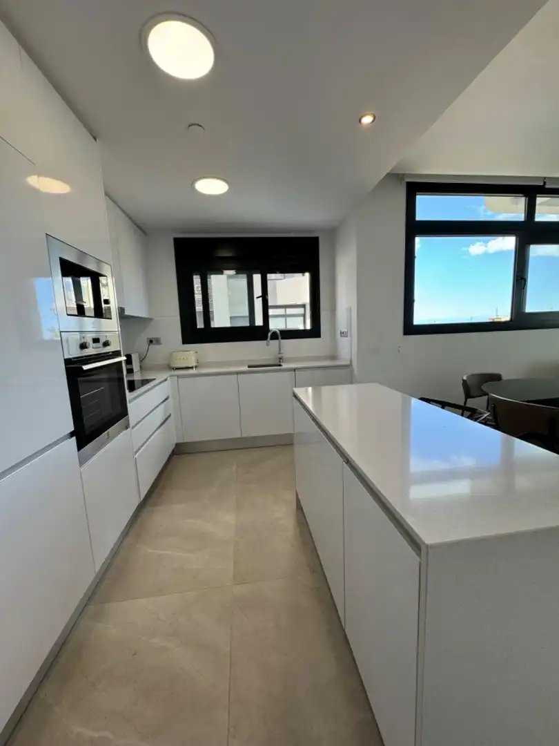 Kitchen of Apartments for rent in Benidorm  with Air Conditioner, Heating and Private garden