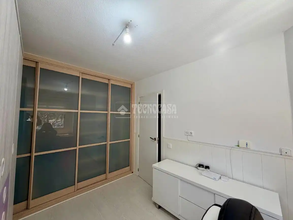 Casa adosada en venta en Villanueva de la Torre