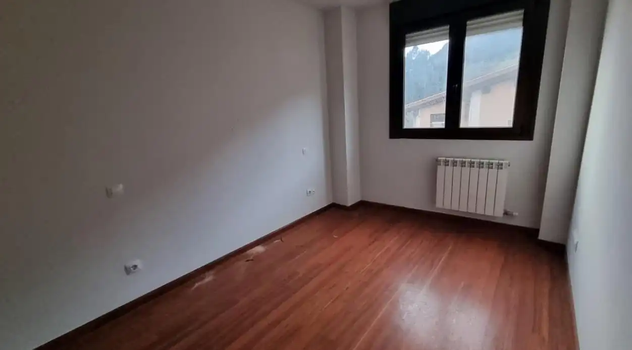 Schlafzimmer von Gebäude zum Verkauf in Limpias