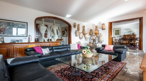 Exclusivo chalet unifamiliar con vistas panorámicas al mar y a la bahía de Puerto de Pollensa., image 3