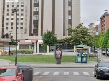 Appartamento con ascensore in vendita a Calle EULALIA ALVAREZ
