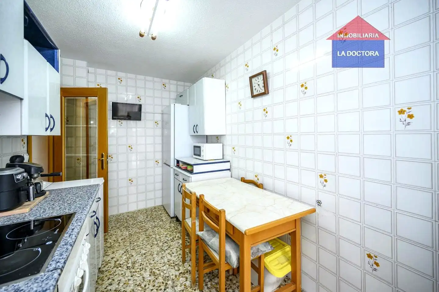 Semi-detached house with pool for sale in Escalona, imagen 14
