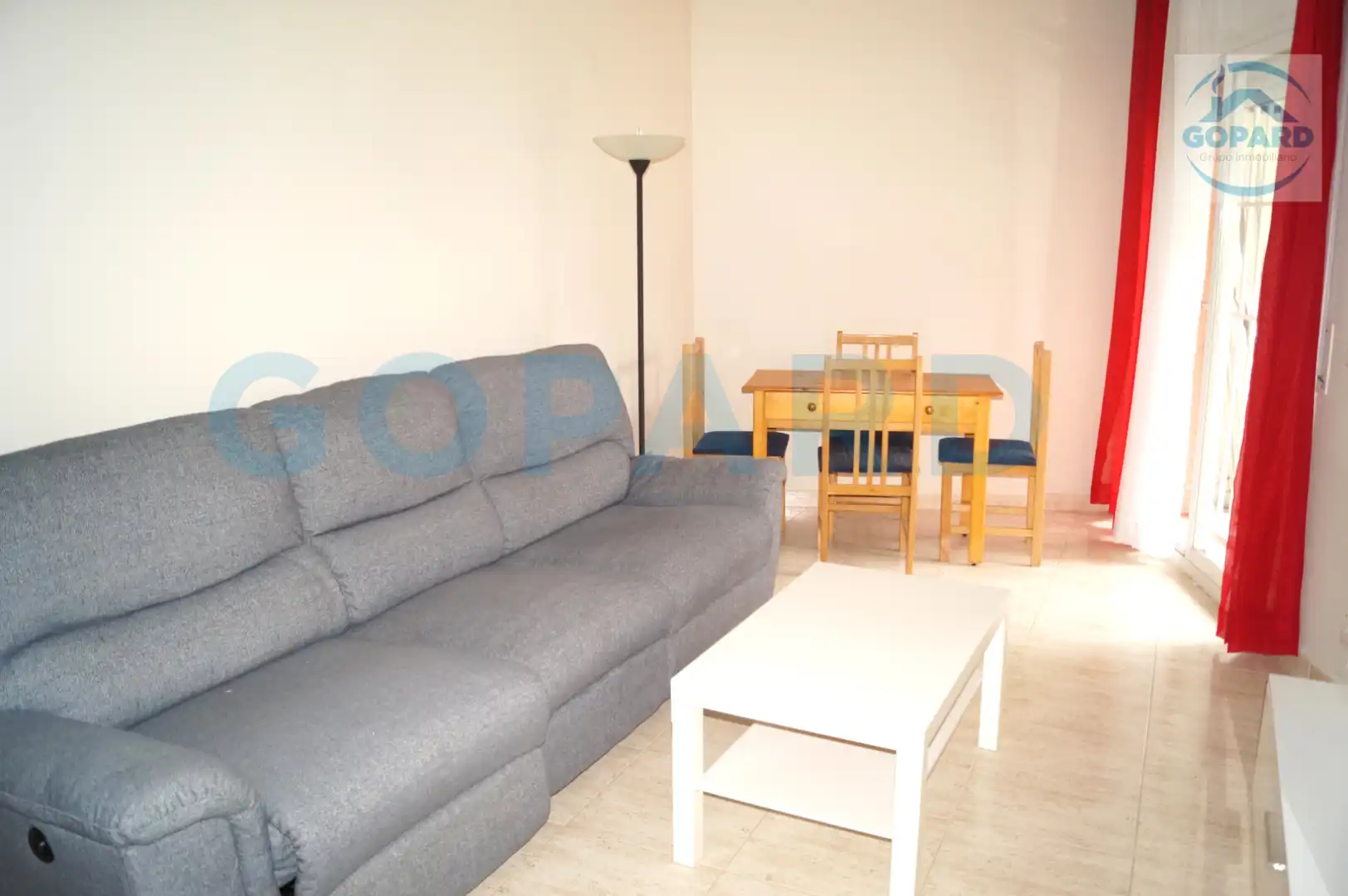 Living room of Flat for sale in Villanueva de la Cañada  with Heating, Storage room and Furnished