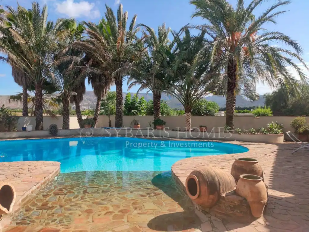 Casa con piscina en venta en Partida Marjal, imagen 2