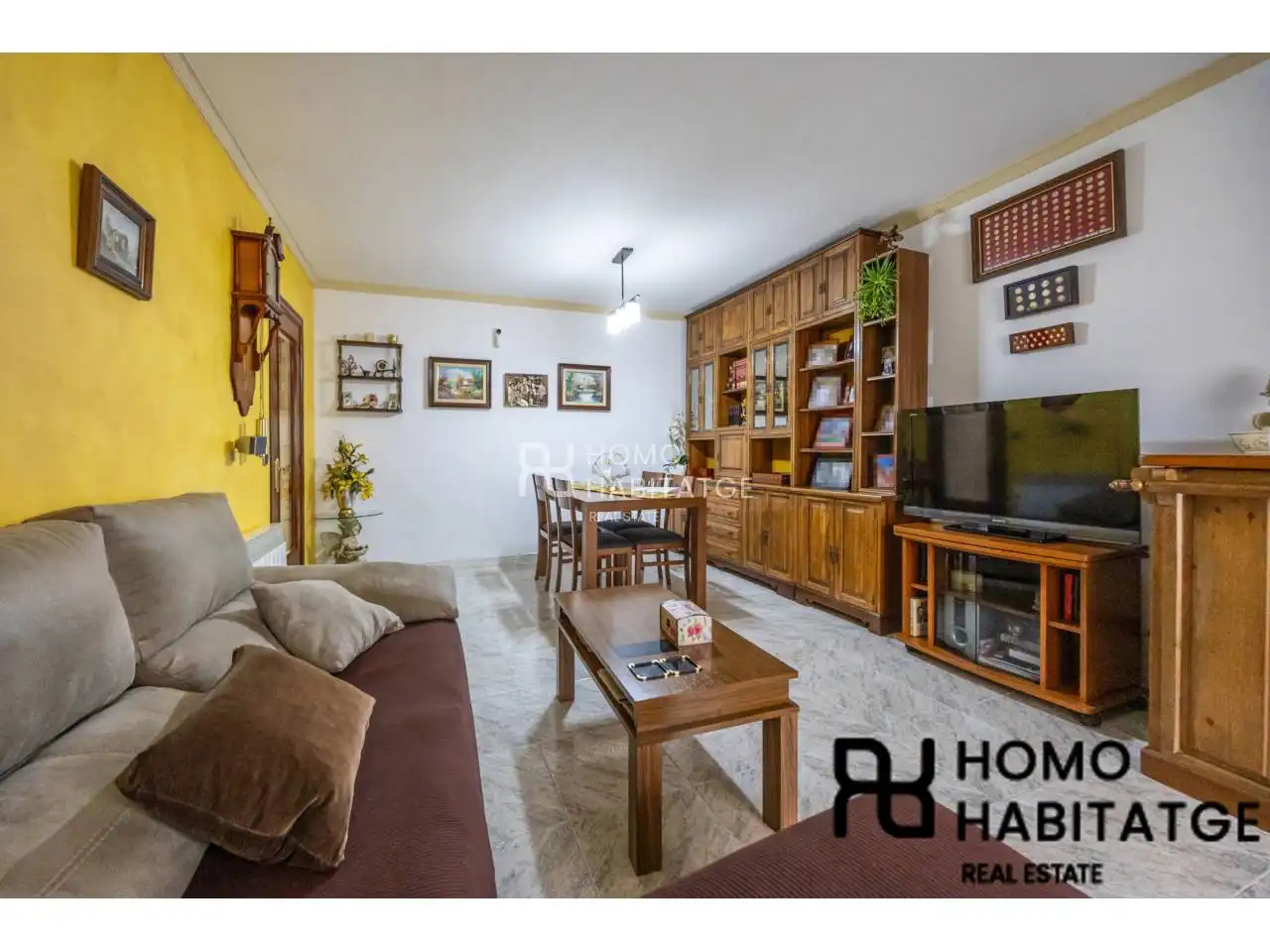 Vista exterior de Piso en venta en Barberà del Vallès con Aire acondicionado, Calefacción y Balcón