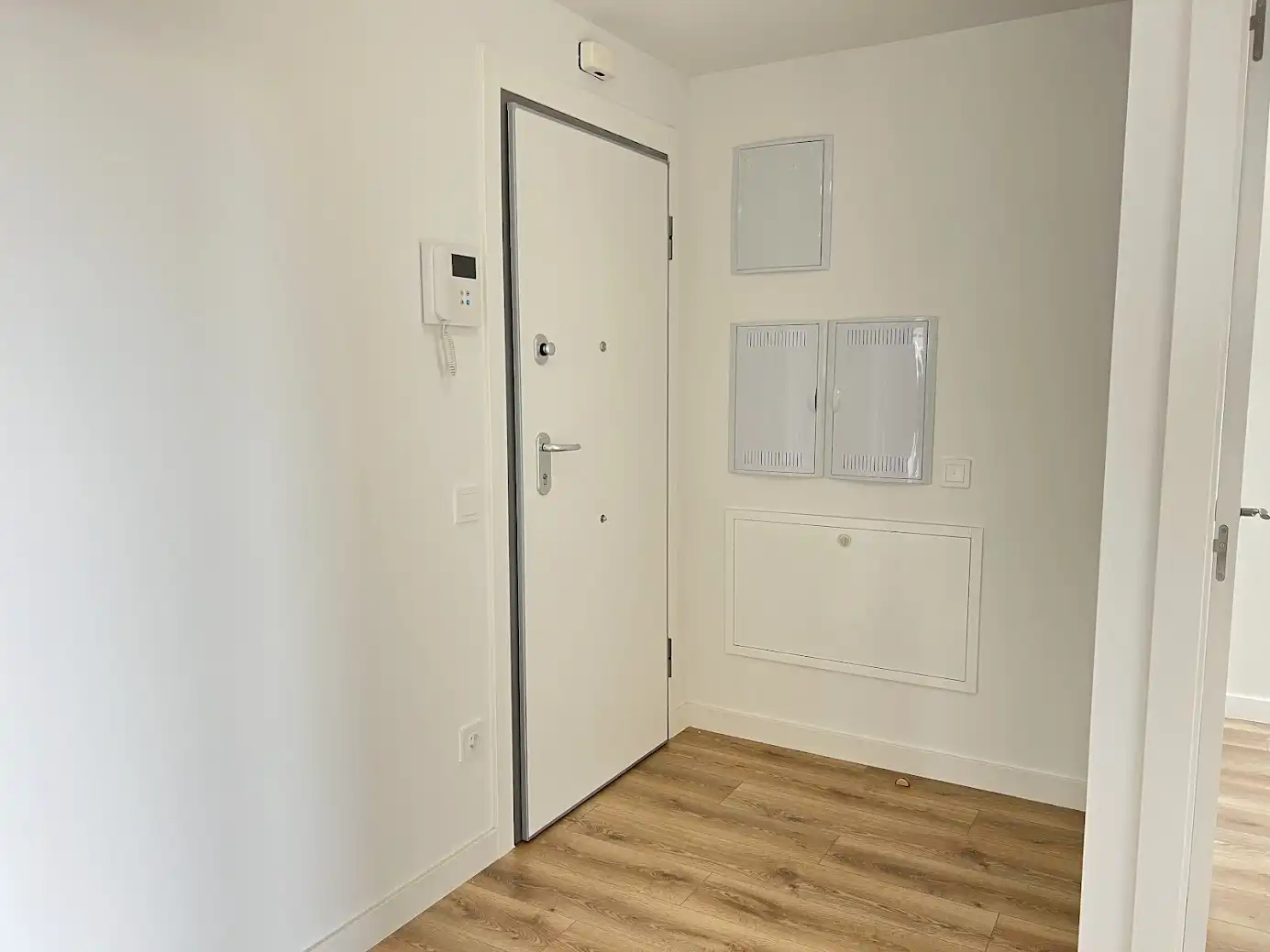 Wohnung zur Miete in Siero mit Klimaanlage, Heizung und Terrasse