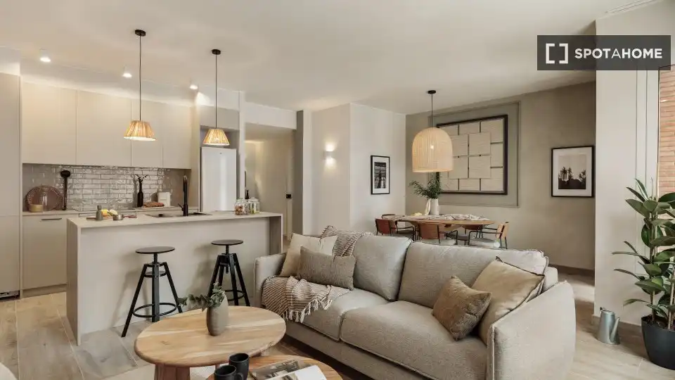 Sala d'estar de Apartament per a compartir en Barcelona amb Aire condicionat, Terrassa i Moblat