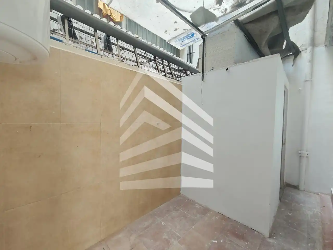 Exterior view of Flat for sale in Terrassa  with Parquet flooring, Storage room and Alarm