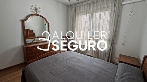 Foto 5 de Piso de alquiler en Pingüino, Lucero,  Madrid Capital