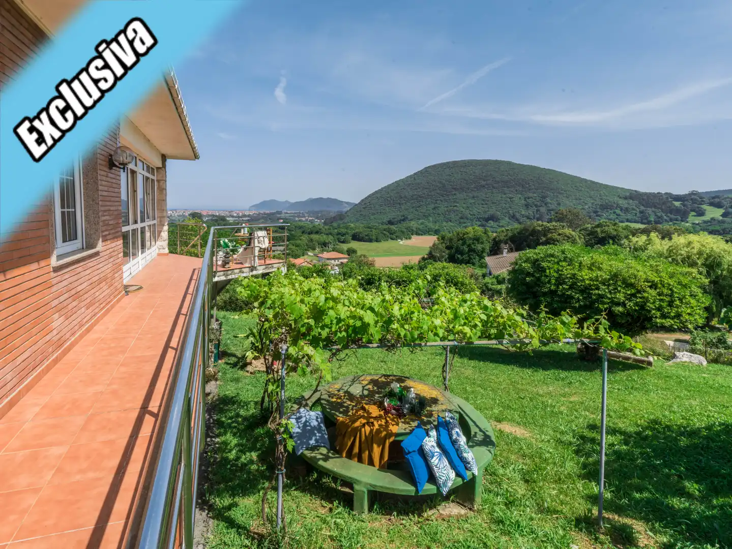 Terraza de Casa o chalet en venta en Arnuero con Calefacción, Jardín privado y Terraza